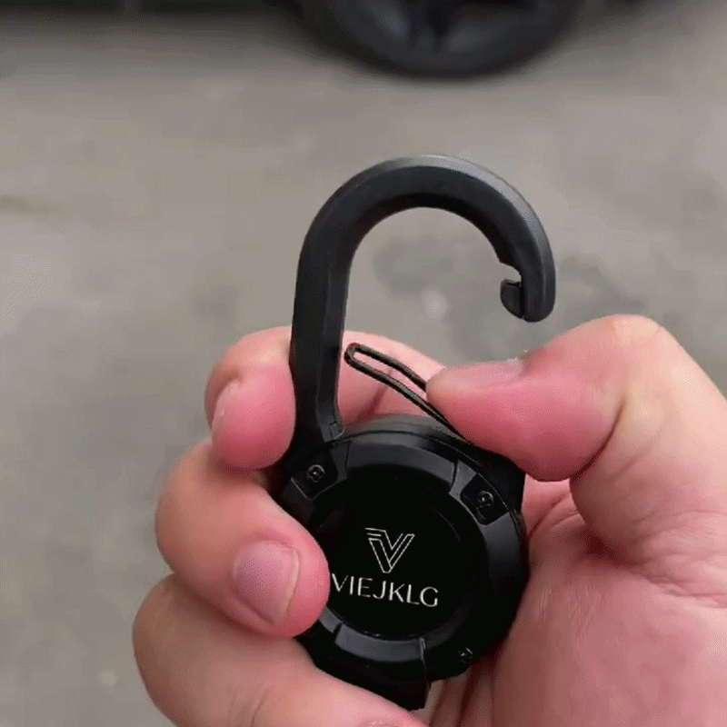 DEYIKEY Heavy-Duty Retractable Keychain Carabiner with Coated Steel Wire Cord