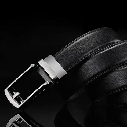 VintageCraft Cowhide Belt – Traditional Buckle & Premium Leather