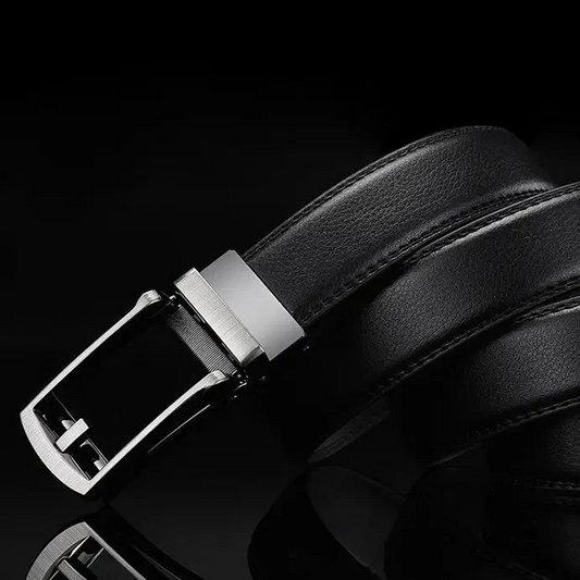 VintageCraft Cowhide Belt – Traditional Buckle & Premium Leather